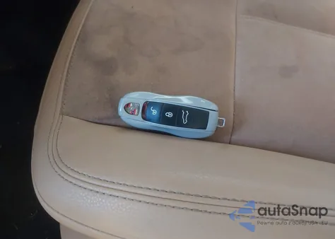 2017 Porsche Macan из США, поврежденный, VIN WP1AA2A59HLB81938